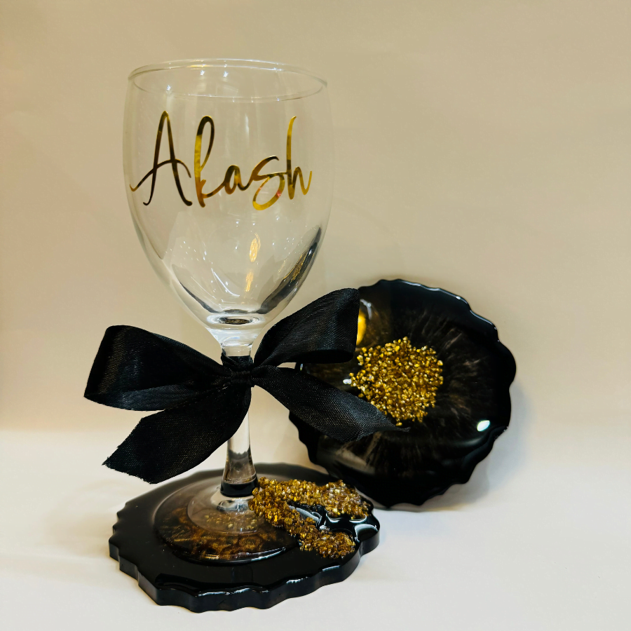 Black and Gold Martini Glasses, Drinking Glass for Wedding, or